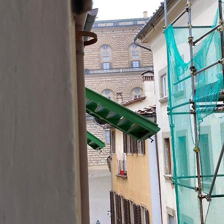 Sdrucciolo Dei Pitti Third Floor Apartment Firenze Bagian luar foto