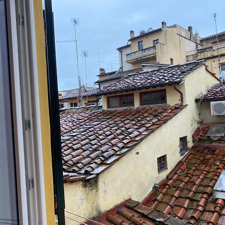 Sdrucciolo Dei Pitti Third Floor Apartment Firenze Bagian luar foto