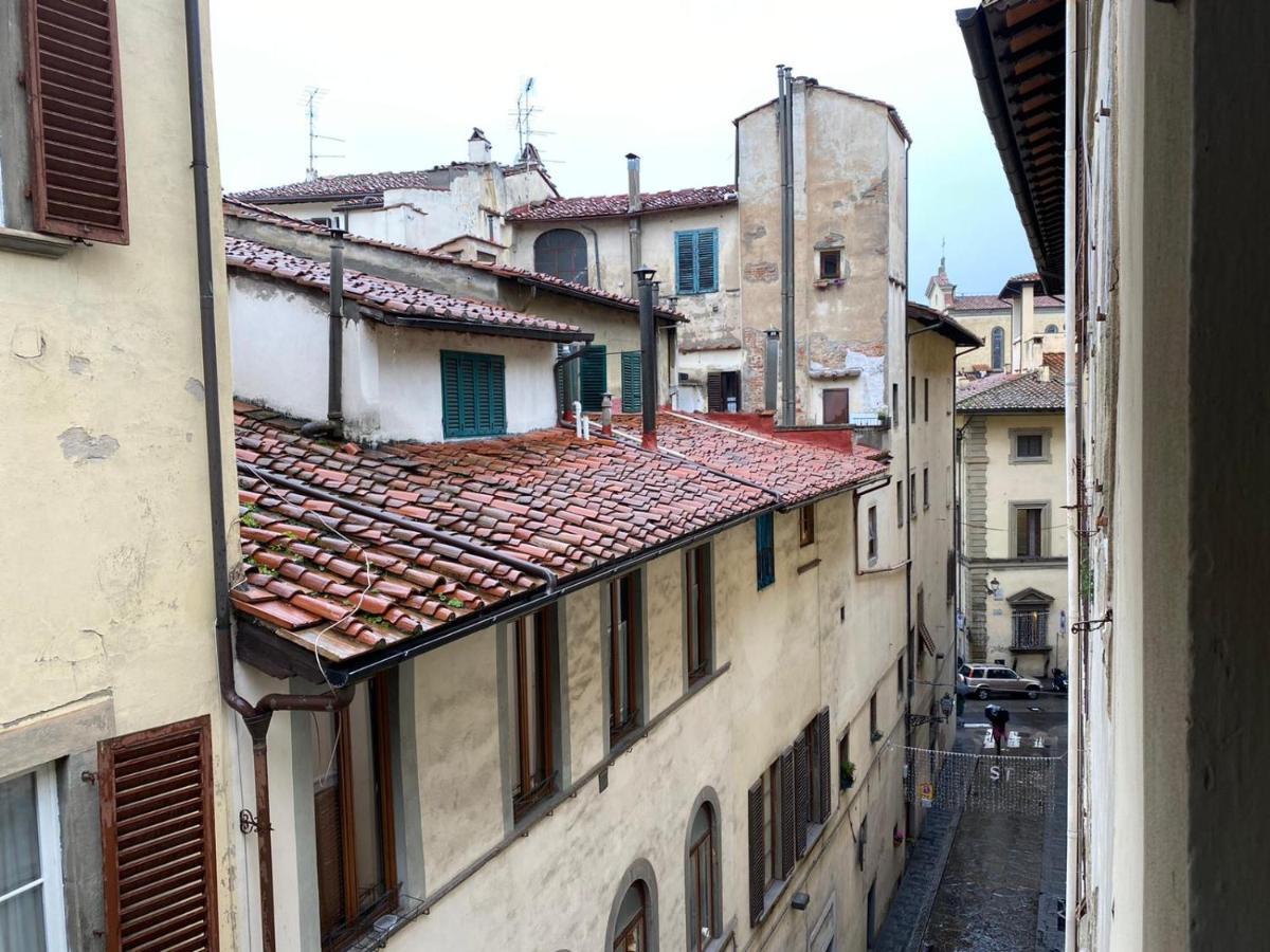 Sdrucciolo Dei Pitti Third Floor Apartment Firenze Bagian luar foto